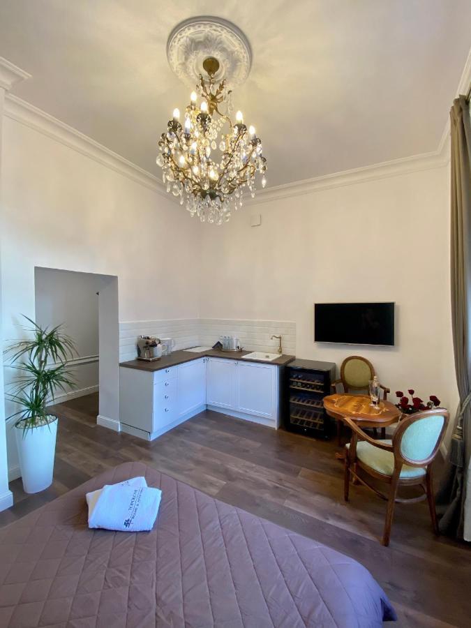Kochanowskiego Apartment - Topolove Rooms & Apartments Красков Екстериор снимка